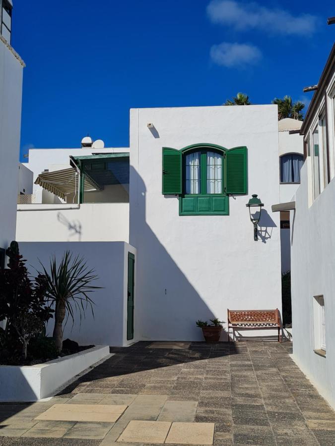 Cozy Waterman Beach House Costa Teguise Εξωτερικό φωτογραφία