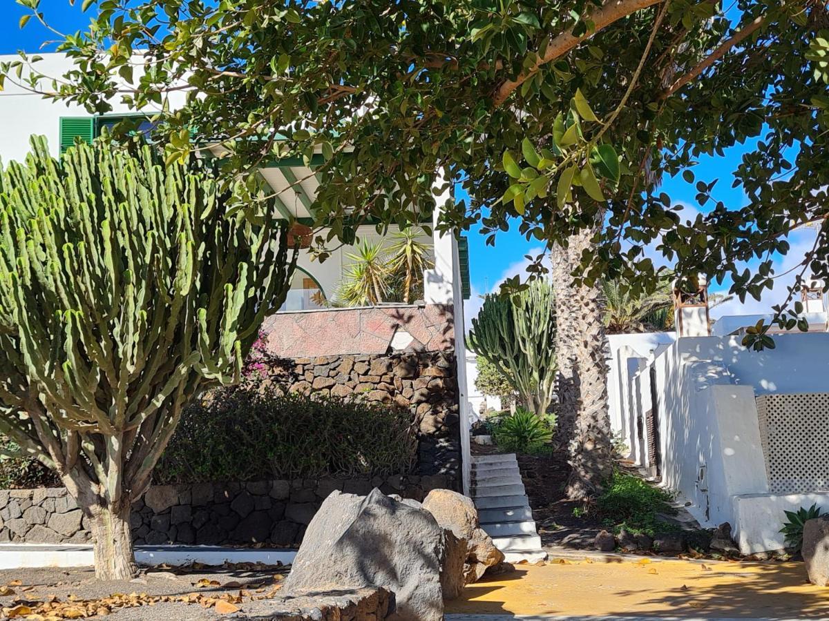 Cozy Waterman Beach House Costa Teguise Εξωτερικό φωτογραφία